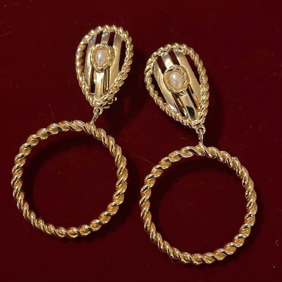 Givenchy Jewelry - SALE! EXCELLENT VINTAGE GIVENCHY COUTURE PEARL CABOCHON  HOOPS RARE RUNWAY
